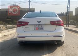 كيا كادينزا